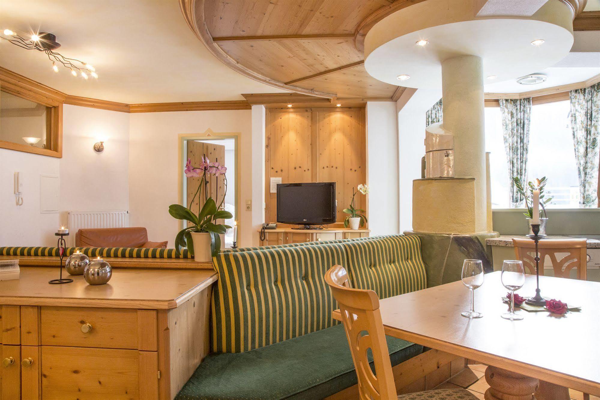 Appartements Fliana St. Anton Sankt Anton am Arlberg Extérieur photo